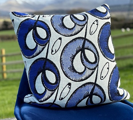 Y Ddafad Gorniog 45cm
